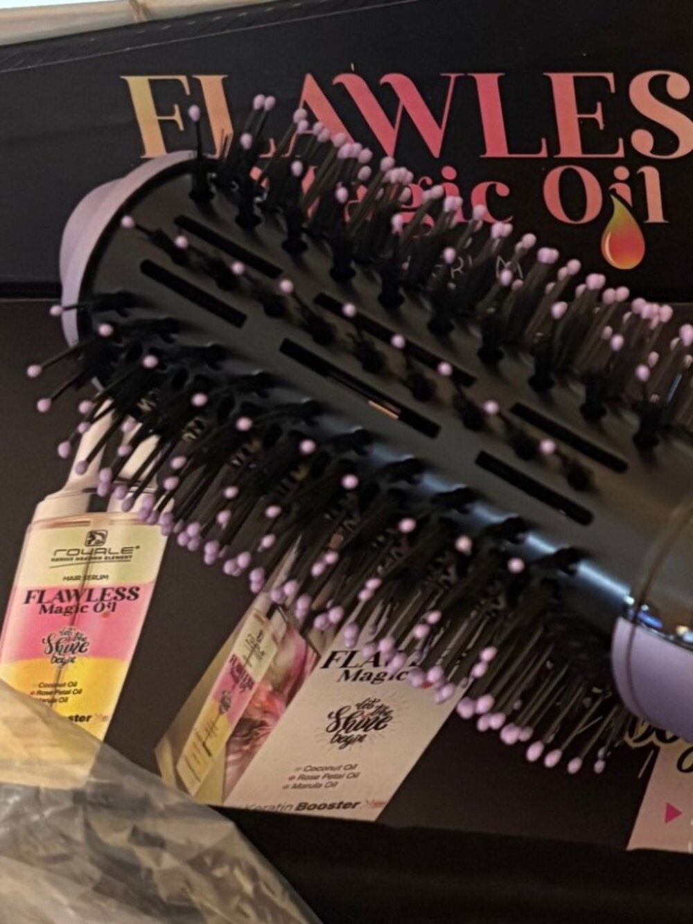 NIB Royale 3-in-1 hair Brush dryer, detangler, styler